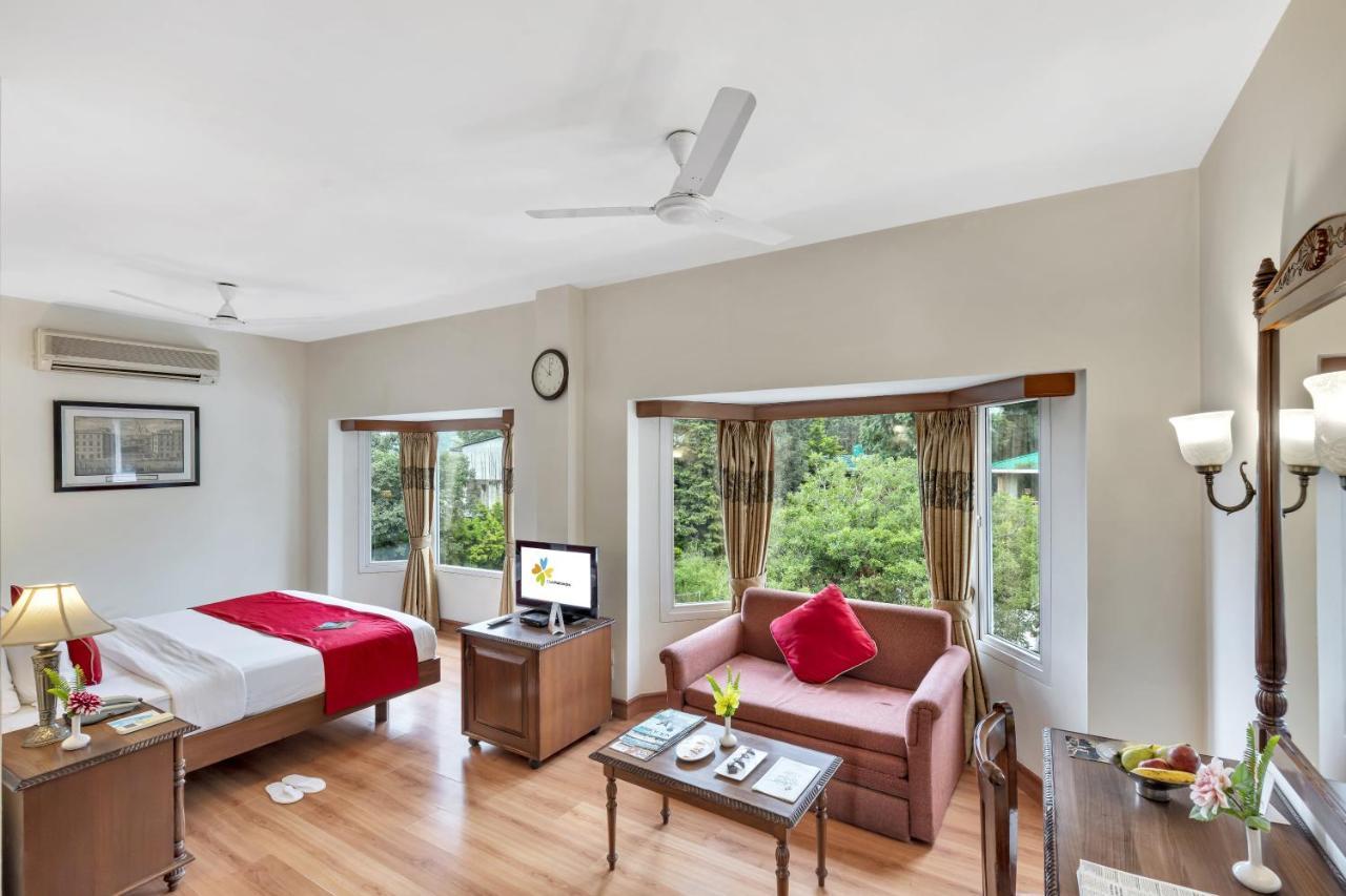 Club Mahindra Naukuchiatal Hotel Nainital Buitenkant foto