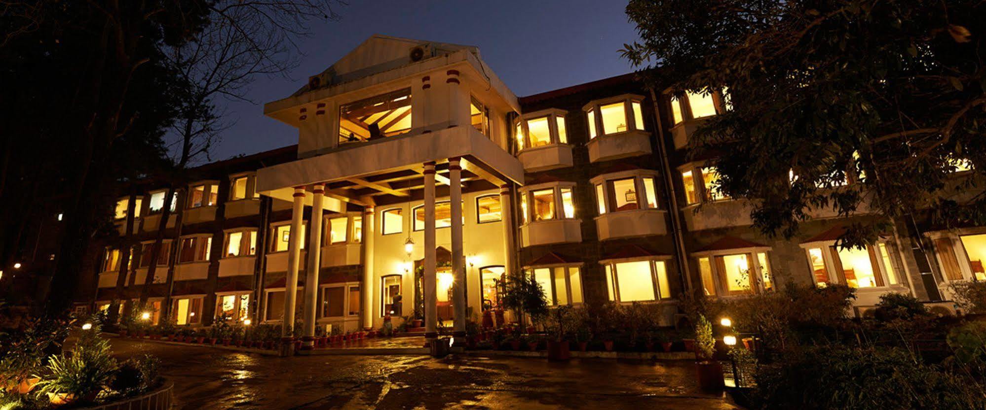 Club Mahindra Naukuchiatal Hotel Nainital Buitenkant foto