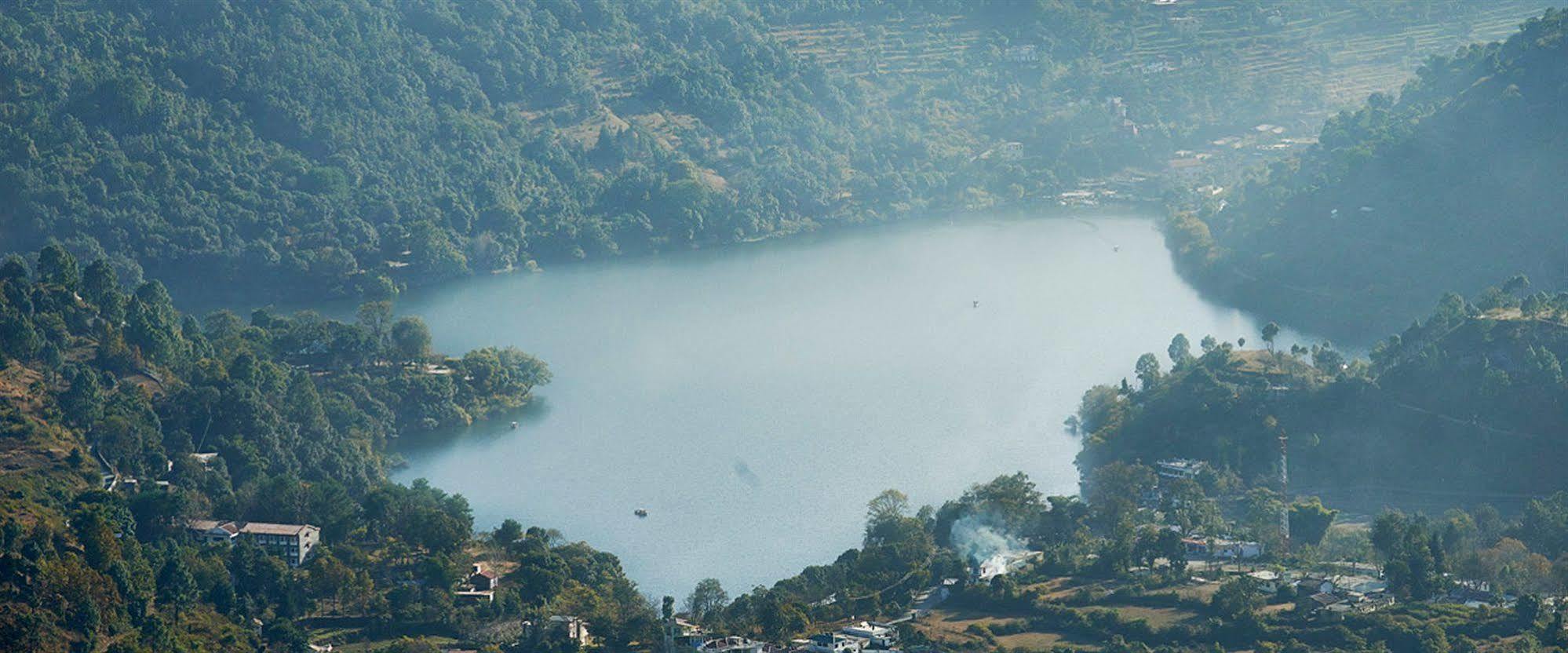 Club Mahindra Naukuchiatal Hotel Nainital Buitenkant foto